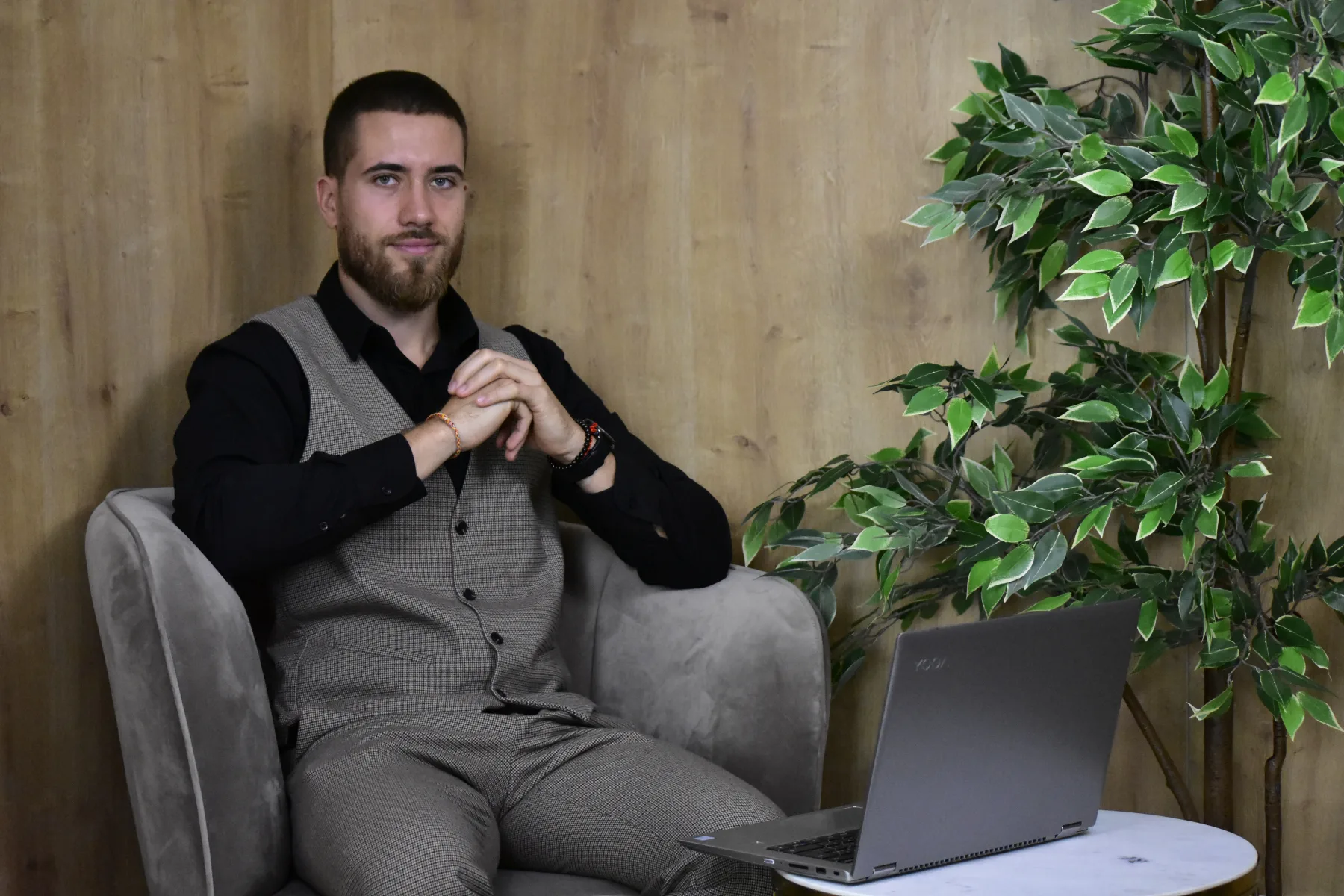 lubos-sova-office-optimized